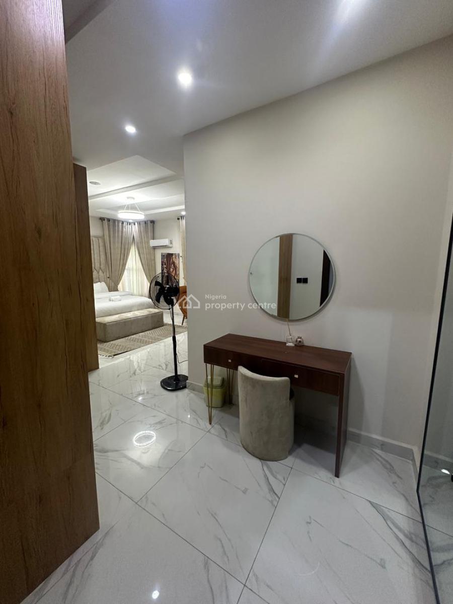 Tastefully Furnished, Well Maintained 3 Bedroom Apartment with Bq, Ikoyi, Lagos, Flat / Apartment for Sale