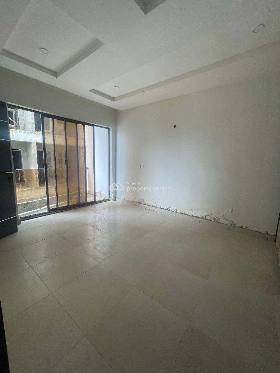4 Bedroom Apartment, Freedom Way, Lekki Phase 1, Lekki, Lagos, Flat / Apartment for Sale