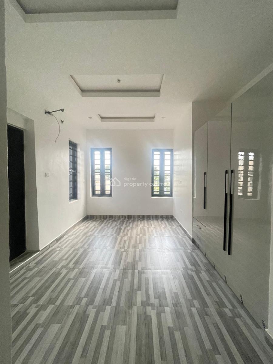 2 Bedroom Apartment, Freedom Way, Lekki Phase 1, Lekki, Lagos, Flat / Apartment for Sale