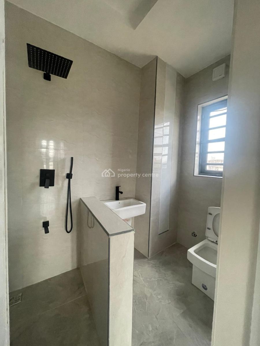 2 Bedroom Apartment, Freedom Way, Lekki Phase 1, Lekki, Lagos, Flat / Apartment for Sale
