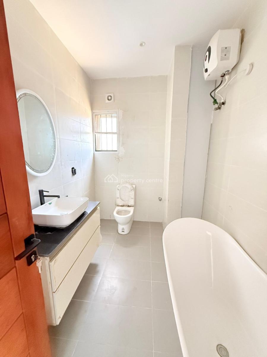 4 Bedroom Maisonette, Lekki Phase 1, Lekki Phase 1, Lekki, Lagos, Flat / Apartment for Sale