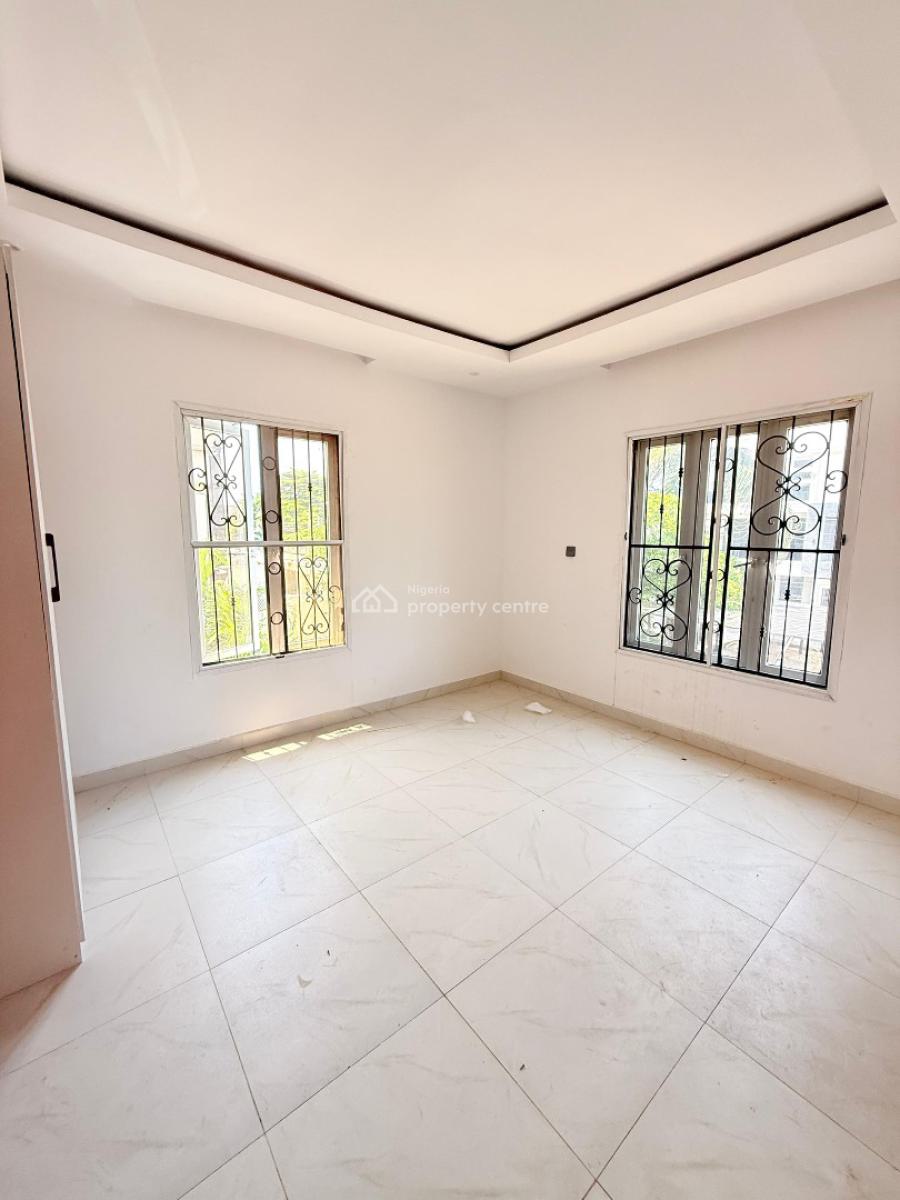 4 Bedroom Maisonette, Lekki Phase 1, Lekki Phase 1, Lekki, Lagos, Flat / Apartment for Sale
