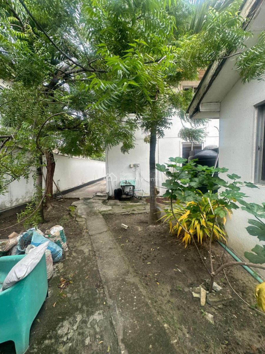 Spacious 4 Bedroom Duplex Plus 2 Bq, Lekki Phase 1, Lekki, Lagos, Detached Duplex for Rent