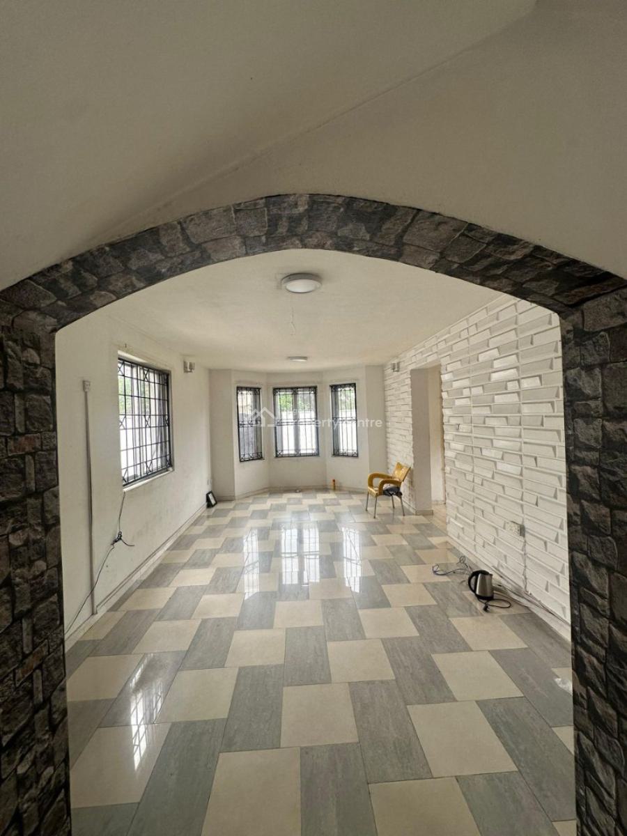 Spacious 4 Bedroom Duplex Plus 2 Bq, Lekki Phase 1, Lekki, Lagos, Detached Duplex for Rent