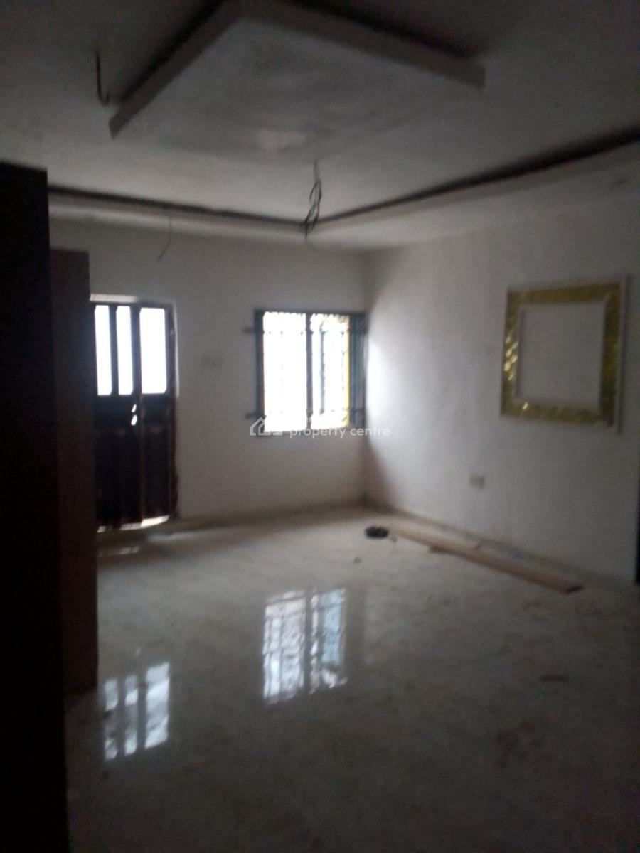 Brand New and Luxury 2 And4bedroom Flat at Oshodi, Oshodi Bus Stop, By The Pedestrian Bridge, Oshodi, Lagos, Oshodi, Lagos, Flat / Apartment for Rent