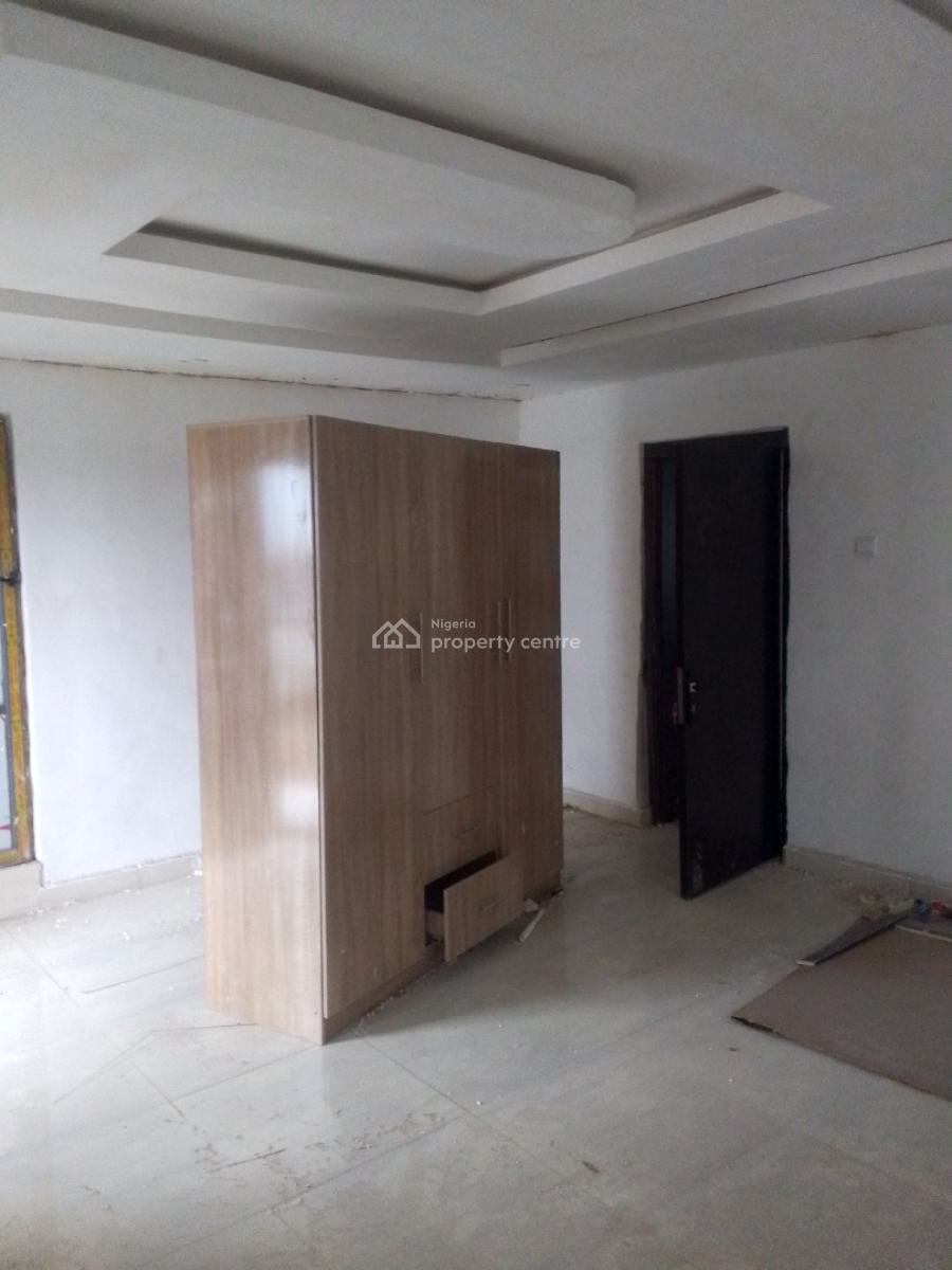 Brand New and Luxury 2 And4bedroom Flat at Oshodi, Oshodi Bus Stop, By The Pedestrian Bridge, Oshodi, Lagos, Oshodi, Lagos, Flat / Apartment for Rent