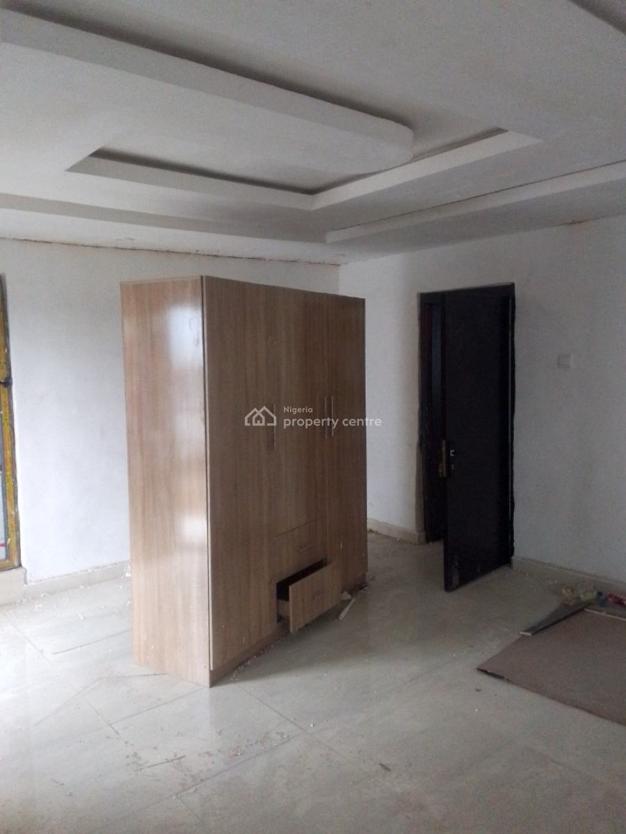 Brand New and Luxury 2 And4bedroom Flat at Oshodi, Oshodi Bus Stop, By The Pedestrian Bridge, Oshodi, Lagos, Oshodi, Lagos, Flat / Apartment for Rent