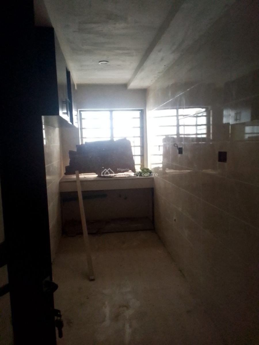 Brand New and Luxury 2 And4bedroom Flat at Oshodi, Oshodi Bus Stop, By The Pedestrian Bridge, Oshodi, Lagos, Oshodi, Lagos, Flat / Apartment for Rent