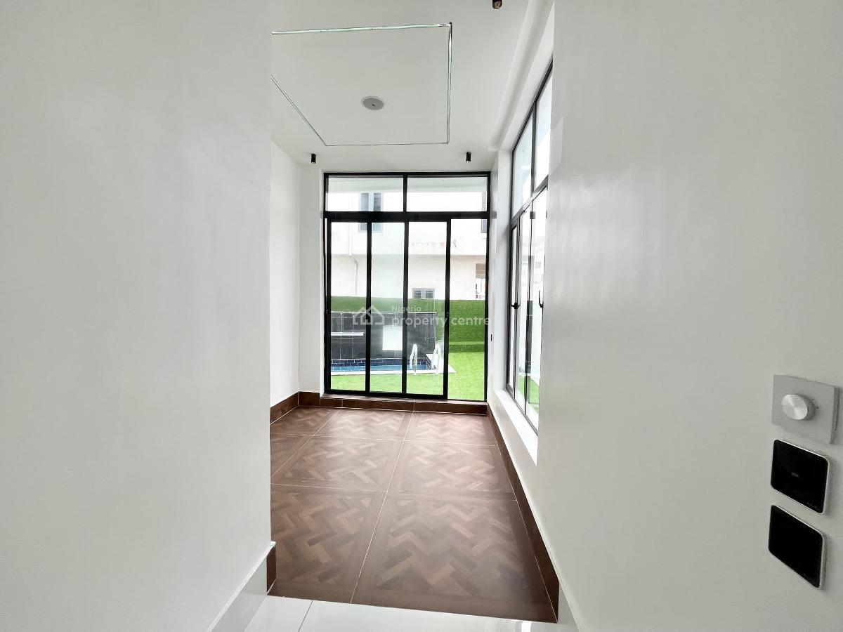 Stunning 5-bedroom Fully Detached Duplex with Gym, Pool & Bq, Chevron, Lekki, Lagos, Detached Duplex for Sale