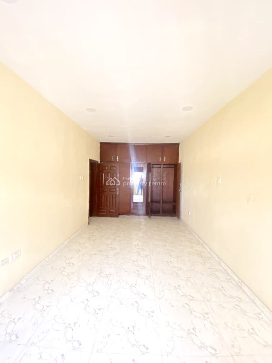 4 Bedroom Terrace Duplex with Bq in a Secured Estate, Agungi, Lekki, Lagos, Terraced Duplex for Rent