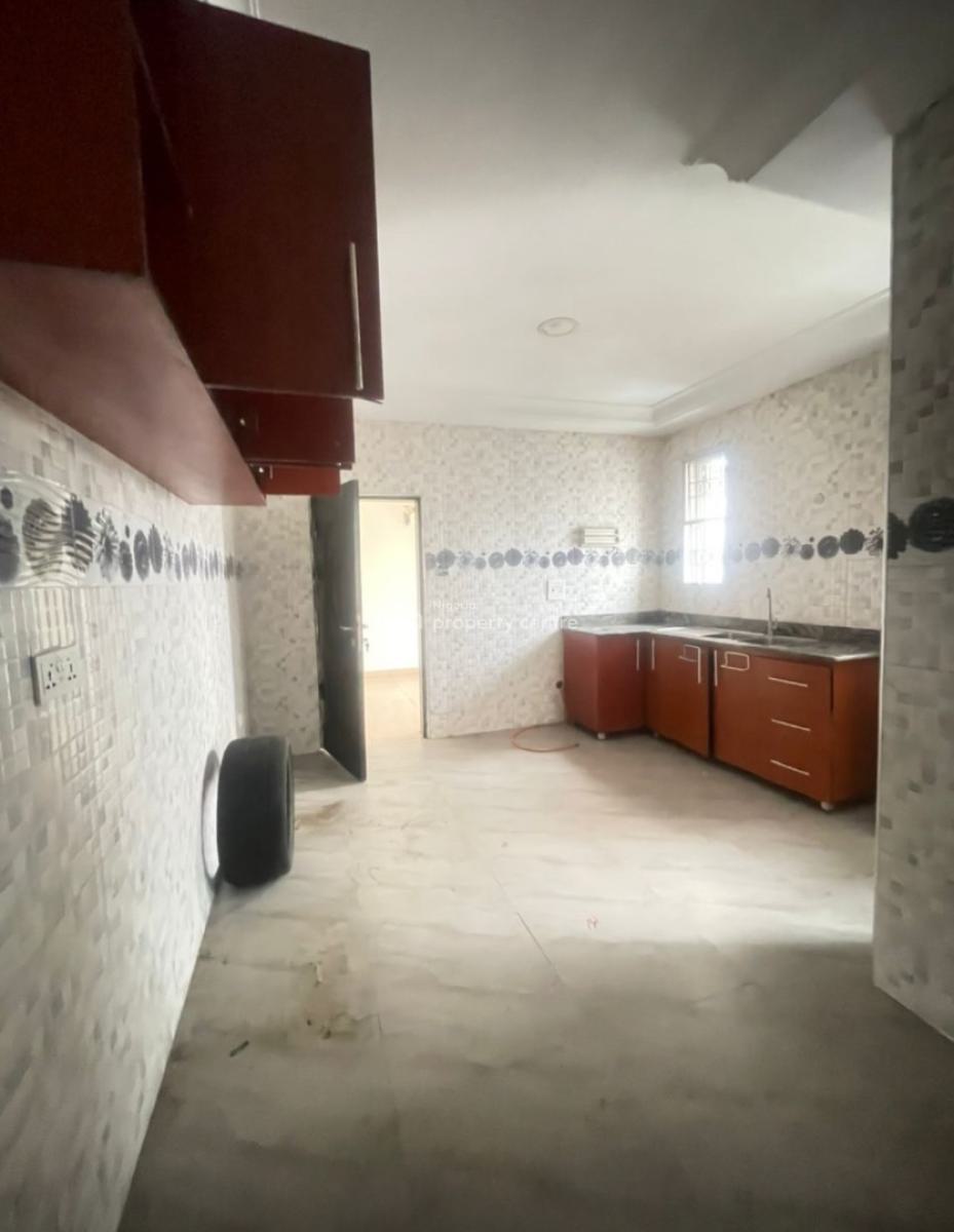 Exquisite 2 Bedroom Apartment, Lekki Phase 1, Lekki Phase 1, Lekki, Lagos, Flat / Apartment for Rent