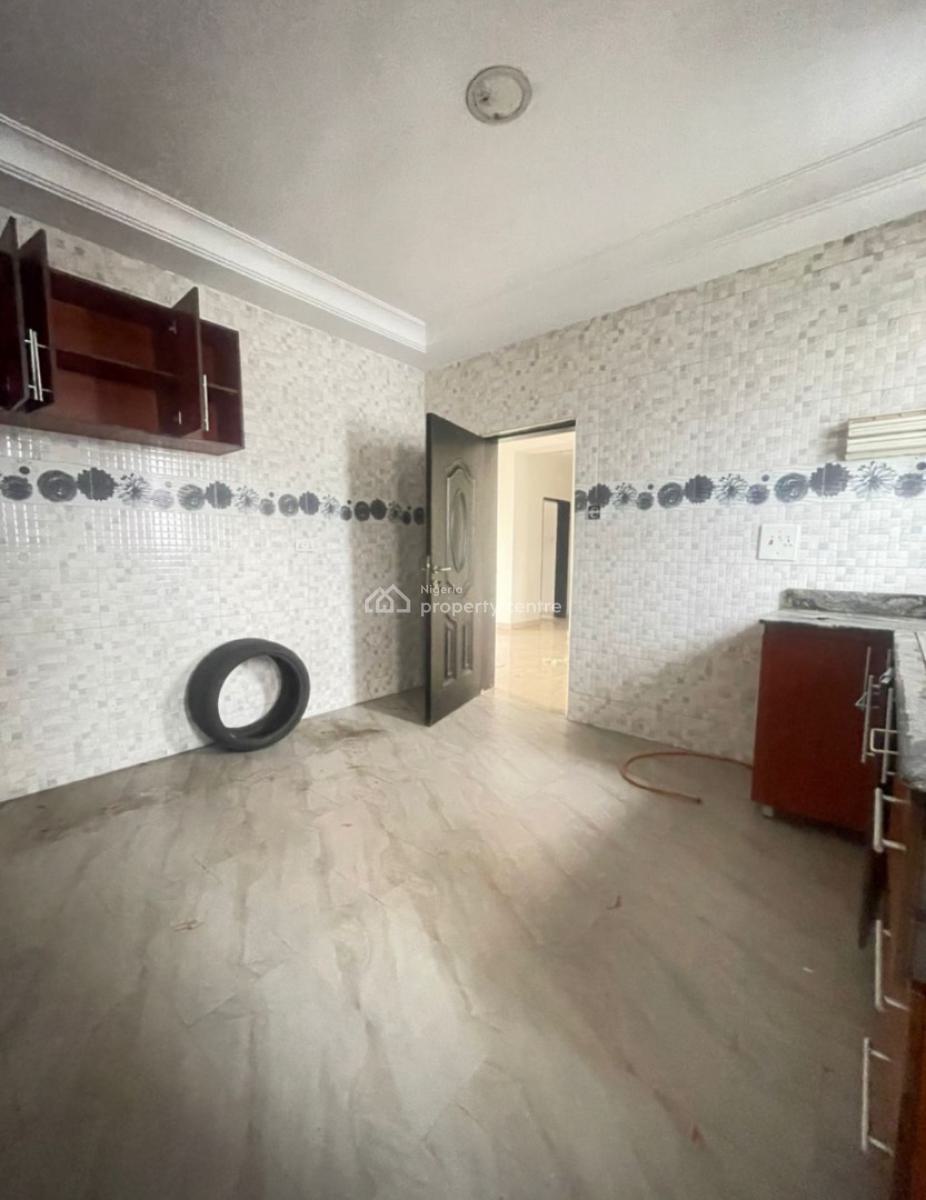 Exquisite 2 Bedroom Apartment, Lekki Phase 1, Lekki Phase 1, Lekki, Lagos, Flat / Apartment for Rent