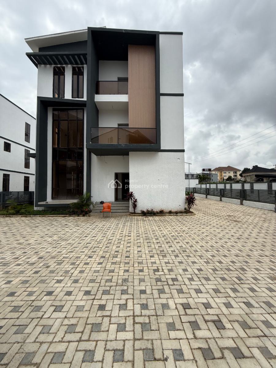 6 Bedroom Detached Duplex, Mabushi, Abuja, Detached Duplex for Sale