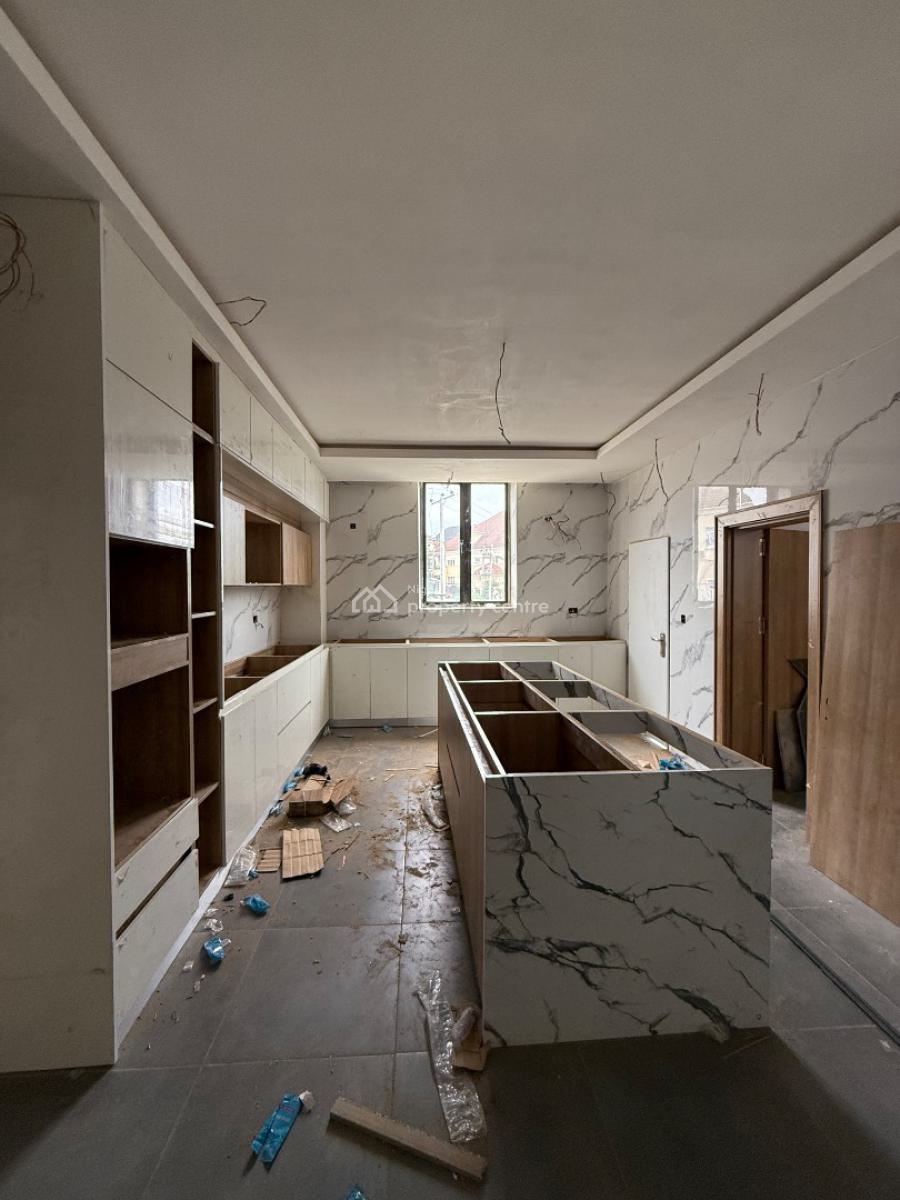 6 Bedroom Detached Duplex, Mabushi, Abuja, Detached Duplex for Sale