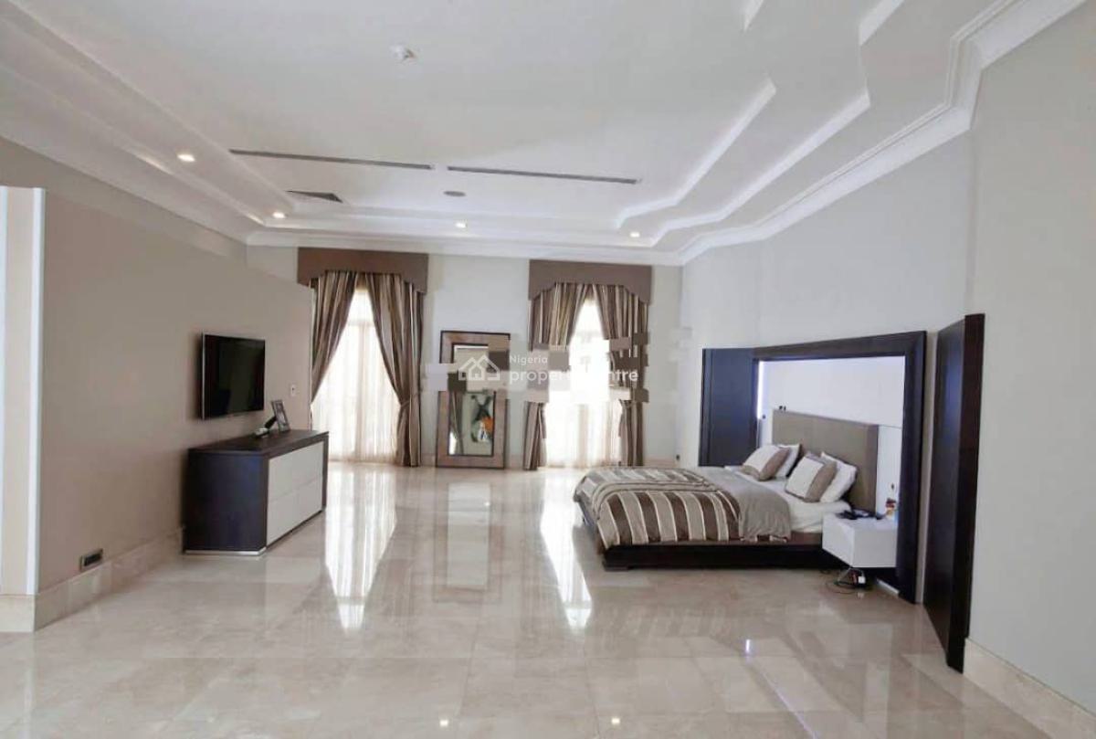Exclusive Waterfront Mansion in Banana Island on Offer, Banana Island, Ikoyi, Lagos, House for Sale