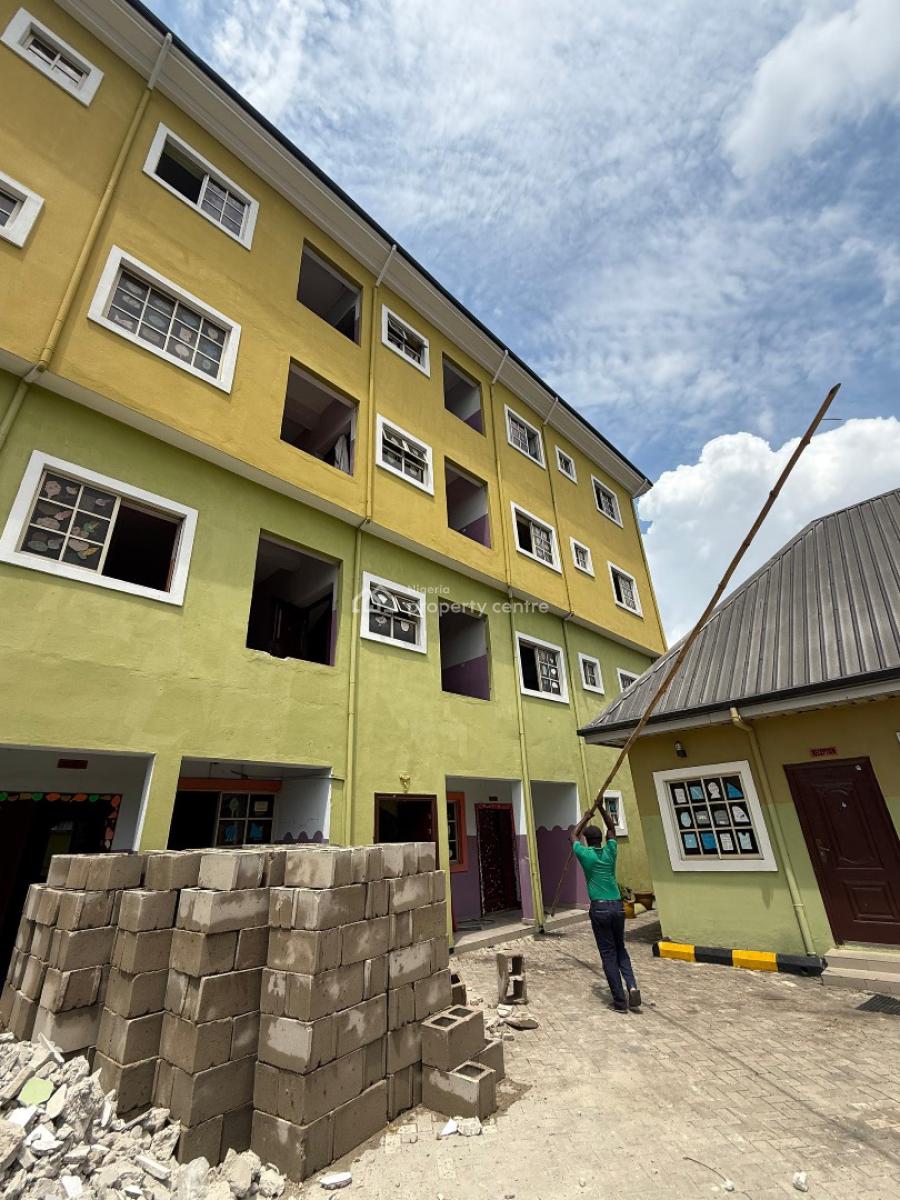 Functional School, Woji, Port Harcourt, Rivers, School for Sale