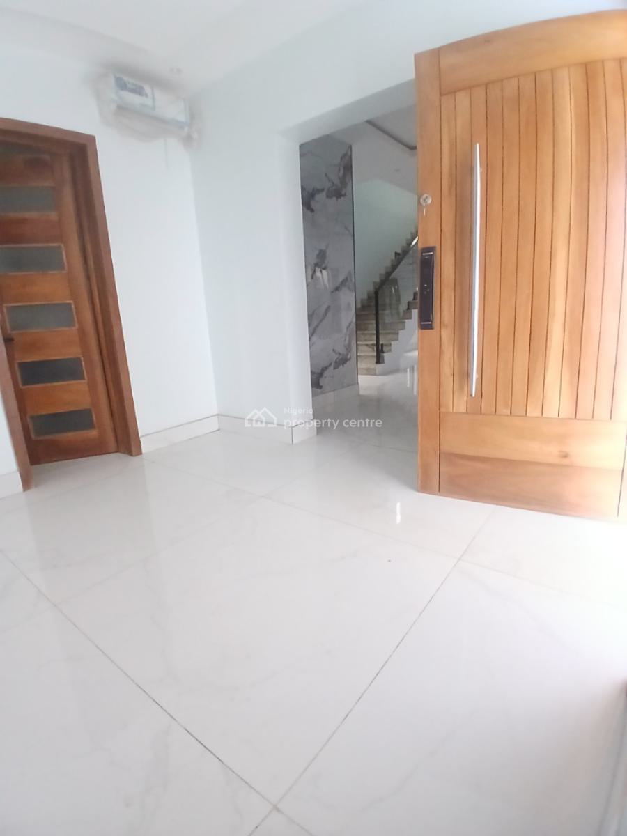 Luxuriously and Classic Finished 5 Bedroom En-suite House, Lekki Phase 1, Lekki, Lagos, Detached Duplex for Sale