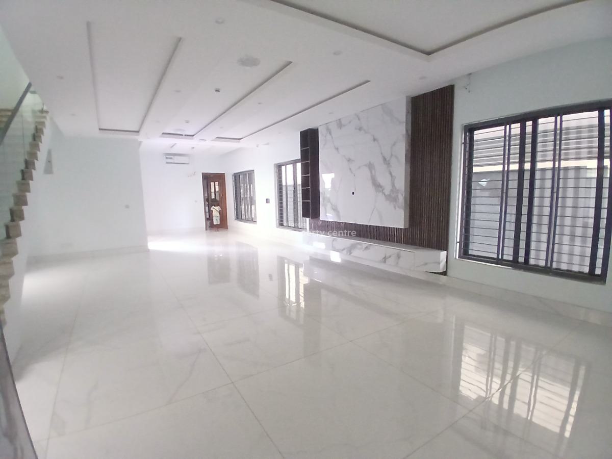 Luxuriously and Classic Finished 5 Bedroom En-suite House, Lekki Phase 1, Lekki, Lagos, Detached Duplex for Sale