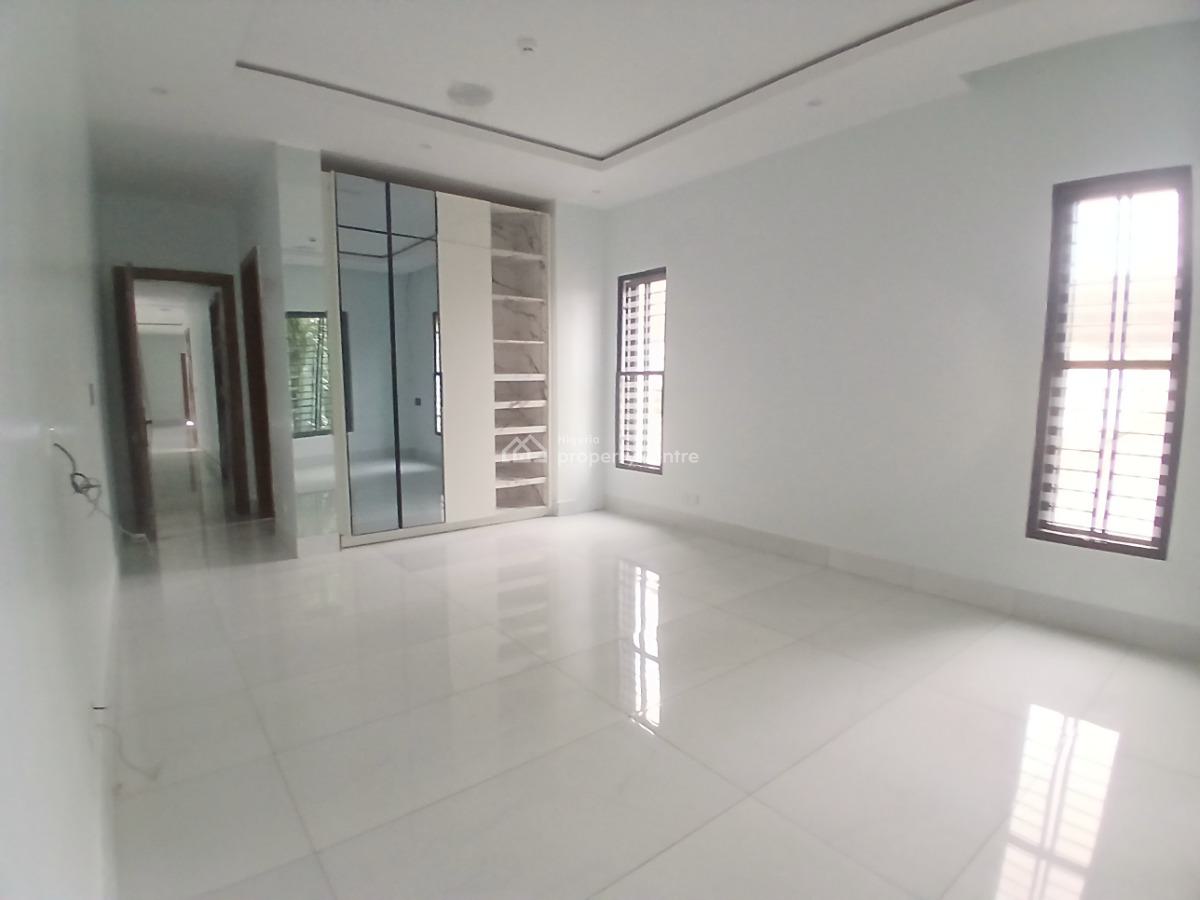 Luxuriously and Classic Finished 5 Bedroom En-suite House, Lekki Phase 1, Lekki, Lagos, Detached Duplex for Sale