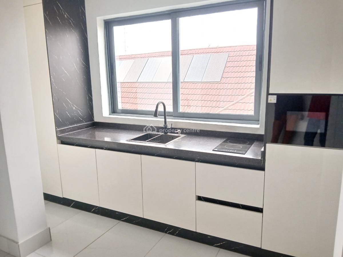 Luxuriously and Classic Finished 5 Bedroom En-suite House, Lekki Phase 1, Lekki, Lagos, Detached Duplex for Sale