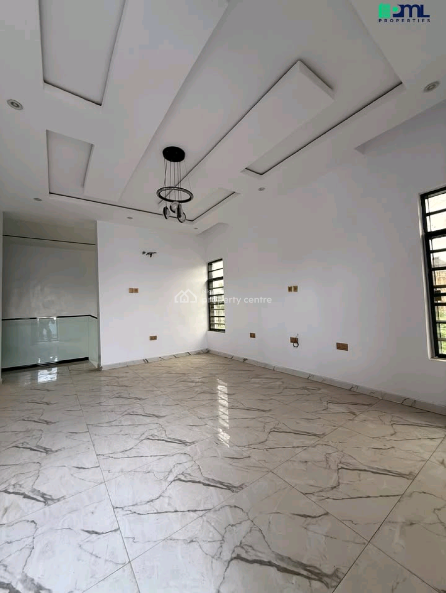 a Detached 4 Bedroom Duplex in Ibadan!!!  Location- Carlton, Kolapo Ishola Gra, Ibadan, Oyo, House for Sale