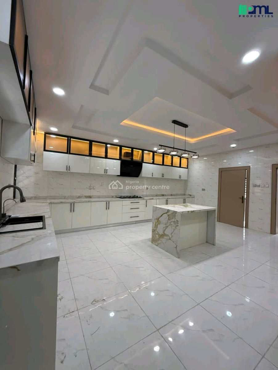 a Newly Built 5 Bedroom Detached Duplex+bq  in Ibadan!!!  Loc, Oluyole, Ibadan, Oyo, House for Sale