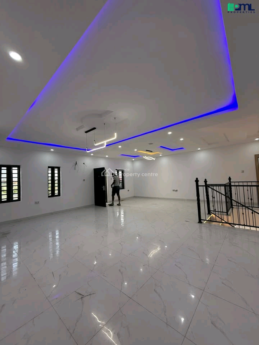 a Newly Built 5 Bedroom Detached Duplex+bq  in Ibadan!!!  Loc, Oluyole, Ibadan, Oyo, House for Sale