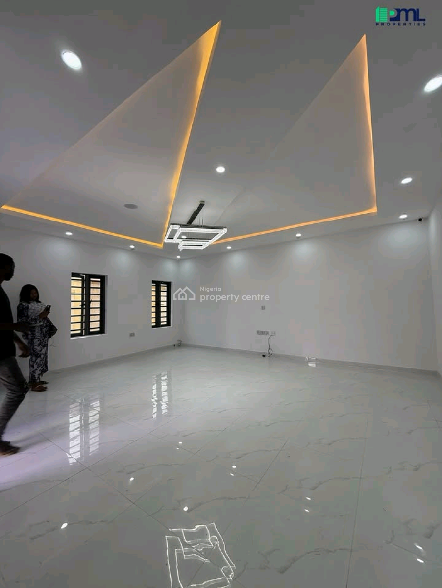 Detached 4 Bedroom Duplex+bq Units  in Ibadan!!!  Location- St, Oluyole, Ibadan, Oyo, House for Sale
