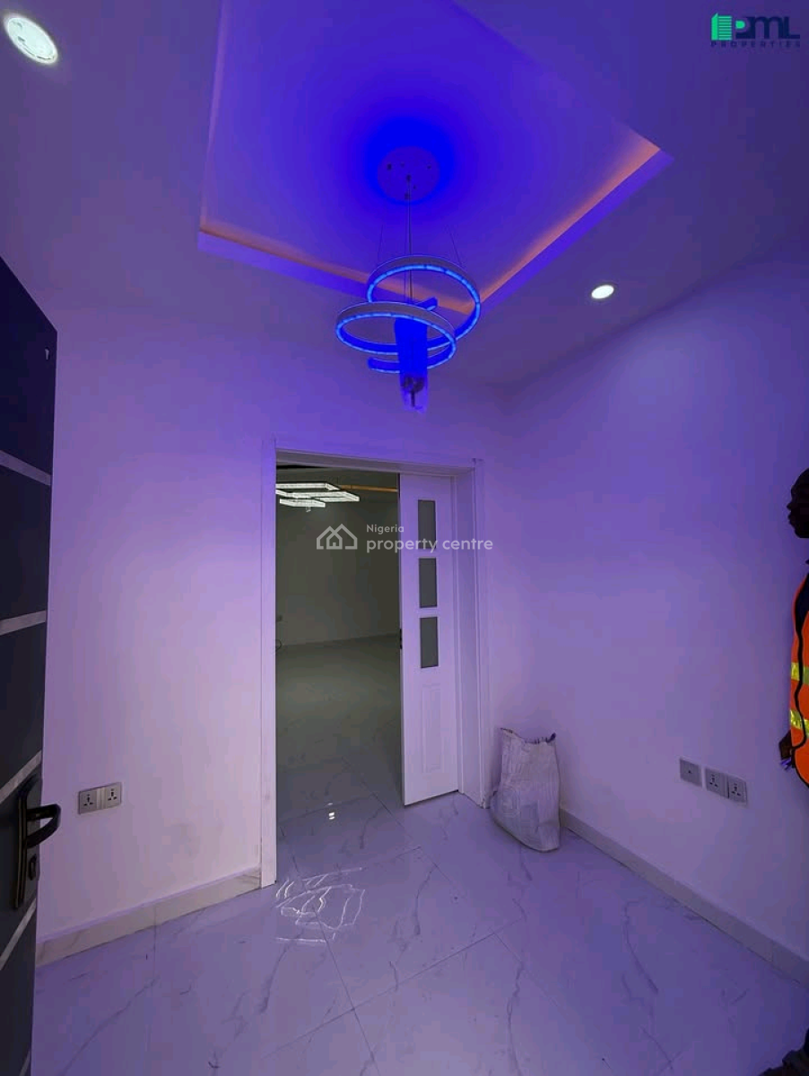 Detached 4 Bedroom Duplex+bq Units  in Ibadan!!!  Location- St, Oluyole, Ibadan, Oyo, House for Sale