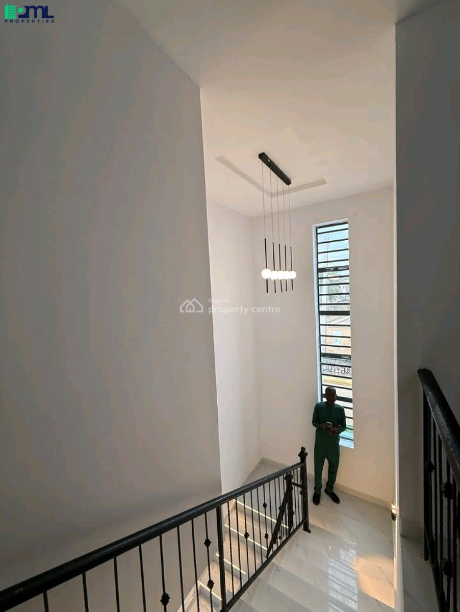 Detached 4 Bedroom Duplex+bq Units  in Ibadan!!!  Location- St, Oluyole, Ibadan, Oyo, House for Sale