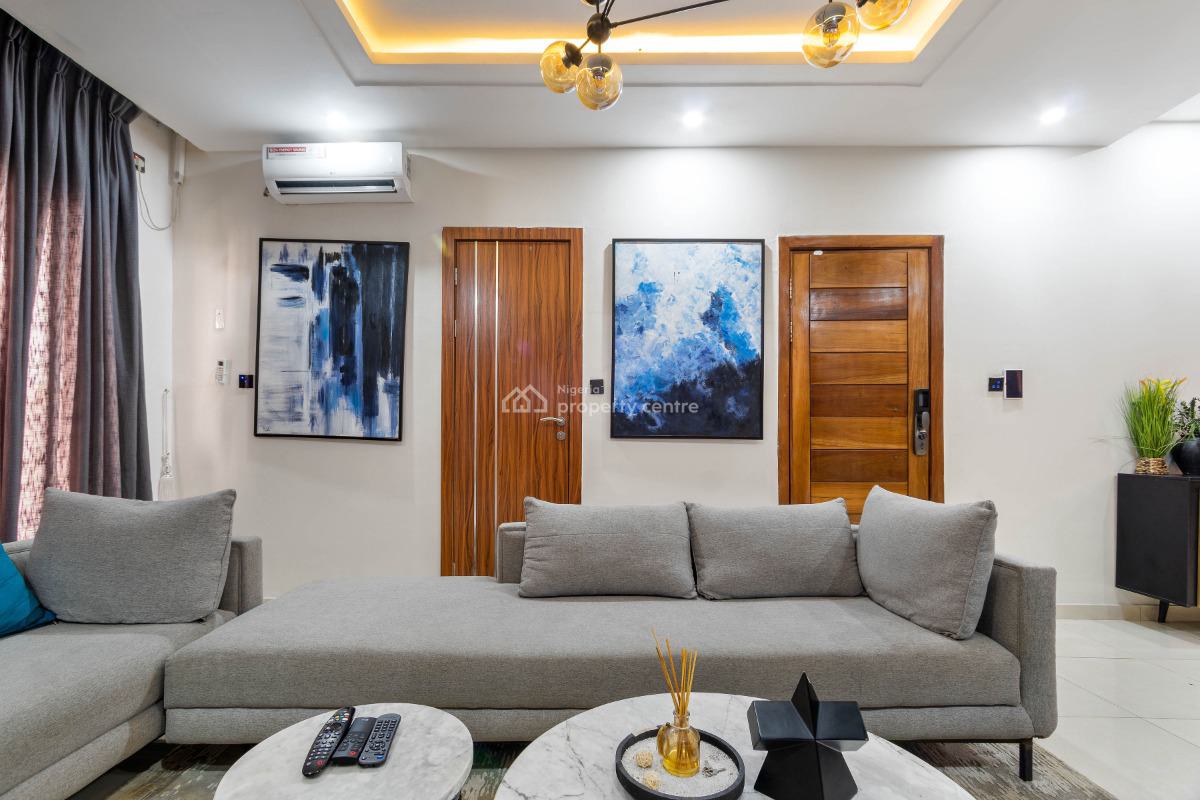Lovely Two (2) Bedroom Apartment with Ps5 & Mini Wine Bar, Five Minutes Drive From Lekki Phase One, Ikate, Lekki, Lagos, Flat / Apartment Short Let