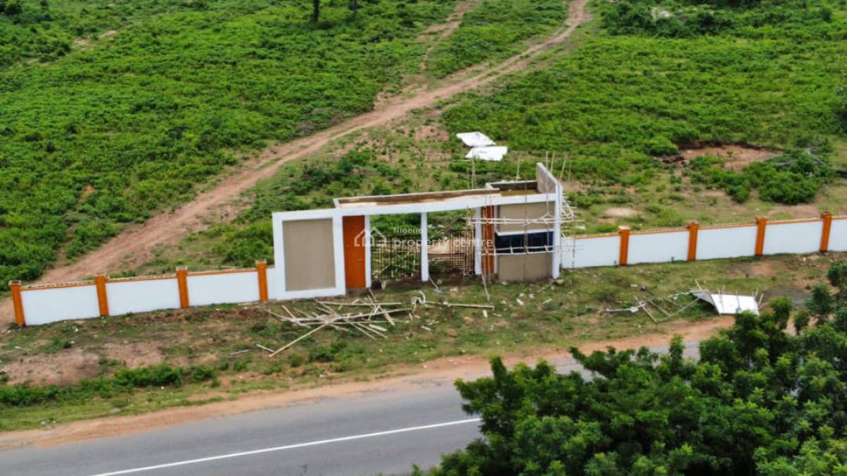 Land, Land with Cofo Facing The Express Along Moniya Iseyin Road, Ibadan, Oyo, Residential Land for Sale