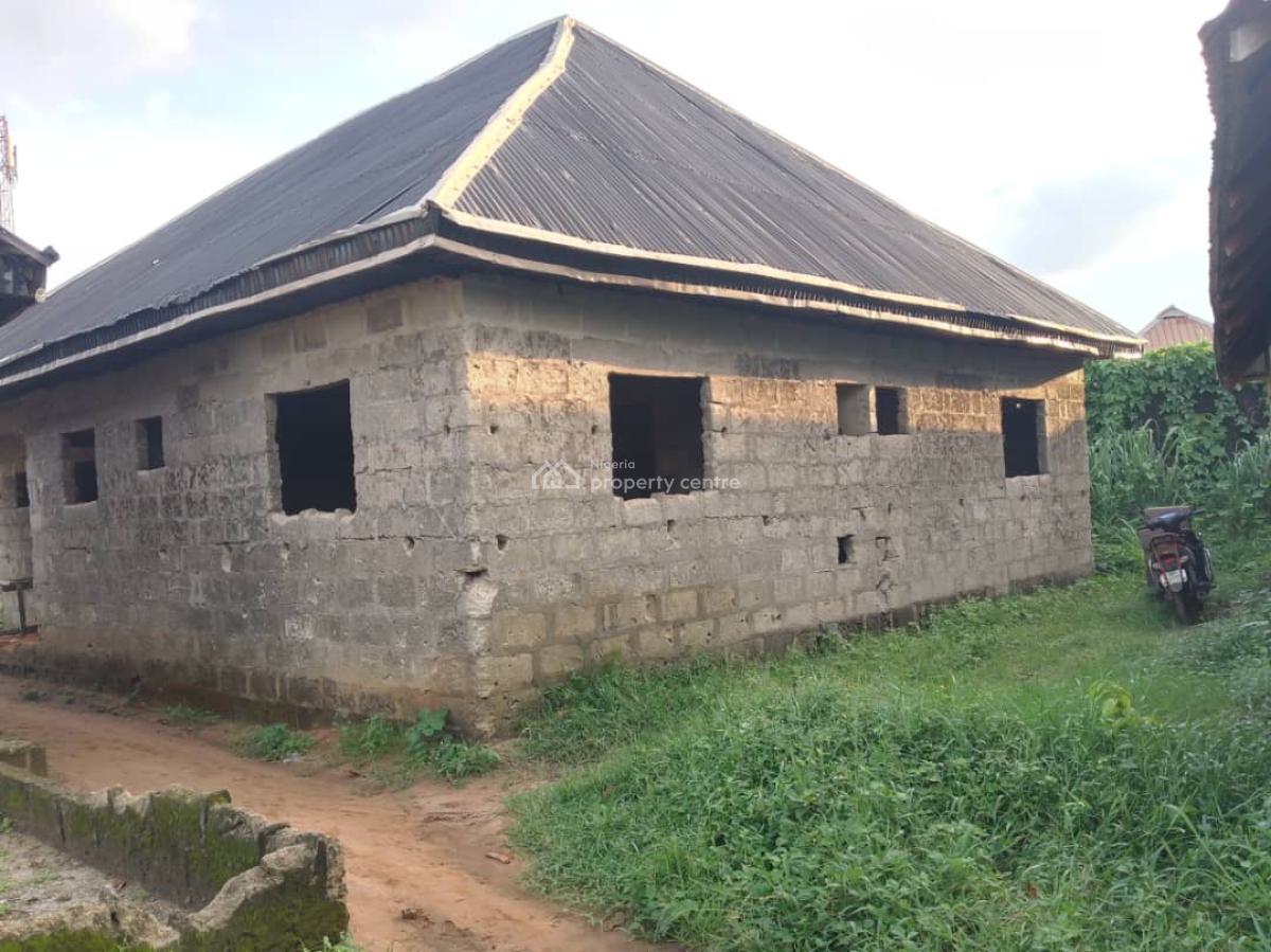 3 Bedroom Bungalow ( Uncomplicated), Warri, Delta, Detached Bungalow for Sale