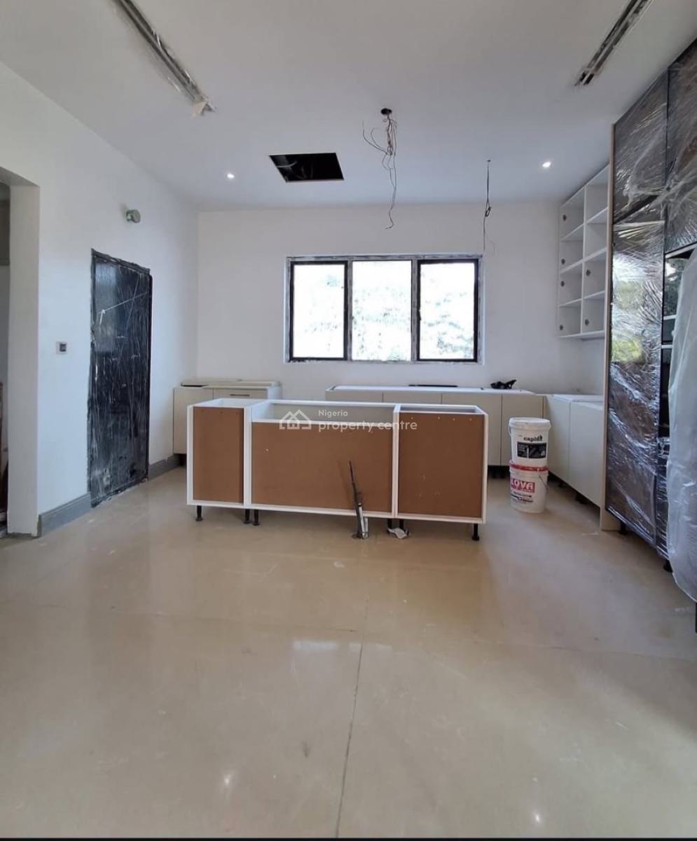 Luxury 5bedroom, Ikoyi, Lagos, Terraced Duplex for Sale