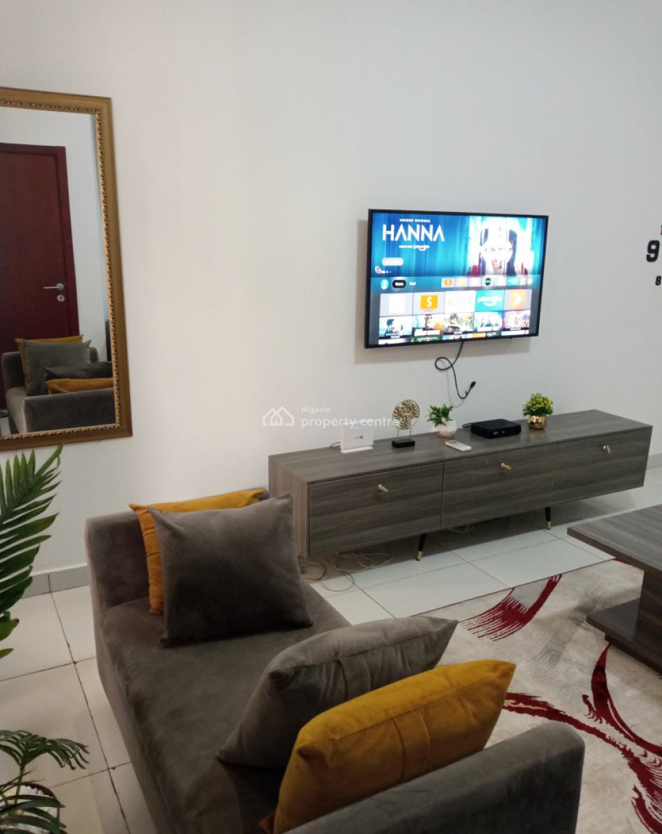 Fully Furnished 2 Bedroom Apartment, Lekki Phase 1, Lekki, Lagos, Flat / Apartment for Rent
