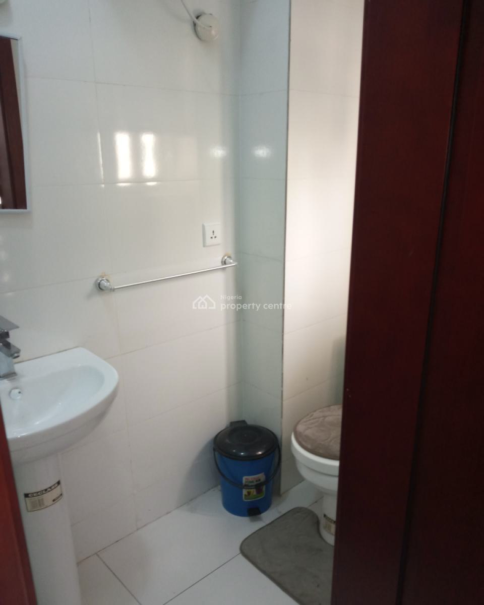 Fully Furnished 2 Bedroom Apartment, Lekki Phase 1, Lekki, Lagos, Flat / Apartment for Rent