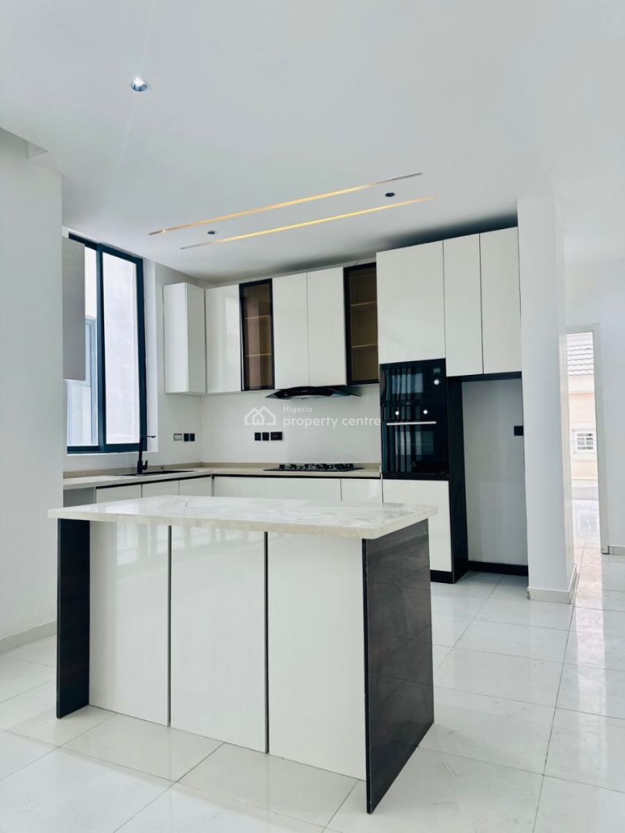Luxury 2bedroom, Oniru, Victoria Island (vi), Lagos, Block of Flats for Sale