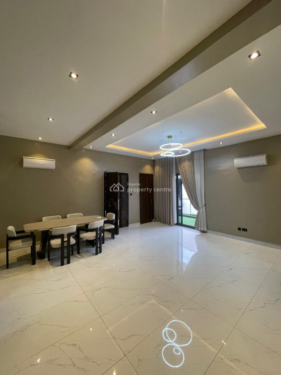 Elegant 2 Bedroom Penthouse with a Bq, Lekki Phase 1, Lekki, Lagos, Flat / Apartment for Sale