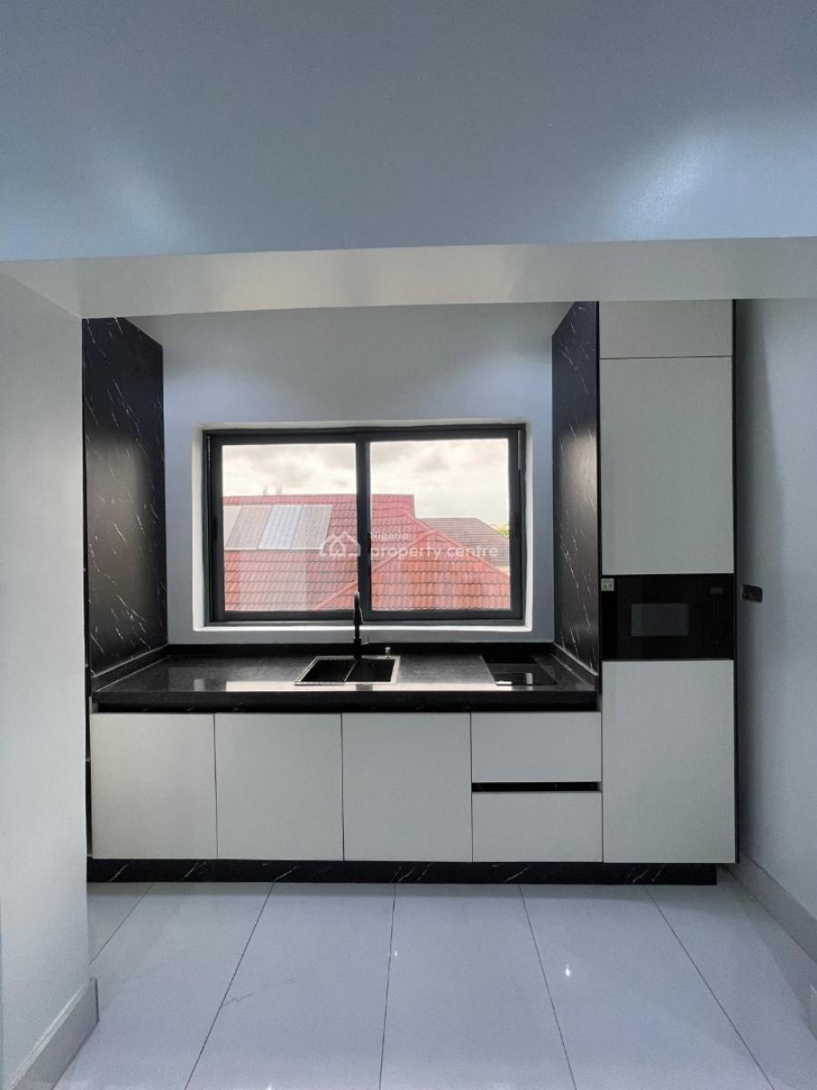 Amazing 5 Bedroom Duplex with a Bq and a Pool,gym,cinema, Lekki Phase 1, Lekki, Lagos, House for Sale