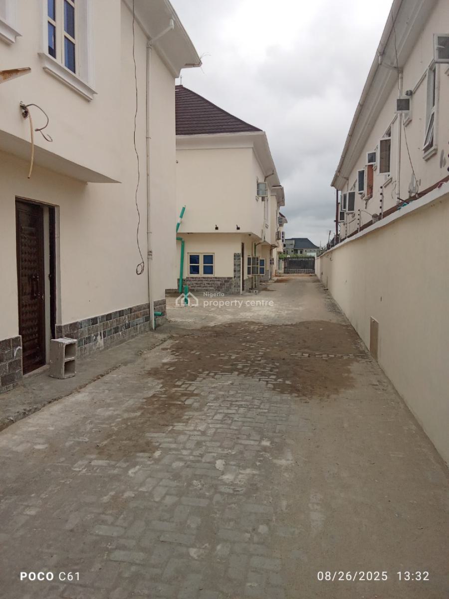 Spacious Clean 2 Bedrooms Flat, Sangotedo, Ajah, Lagos, Flat / Apartment for Rent