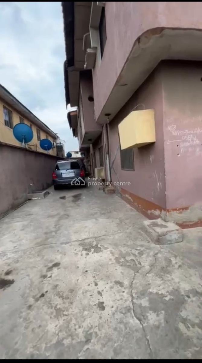 Block of 4units of 3 Bedroom Flat, Off Gbagada Road, Gbagada, Lagos, Block of Flats for Sale
