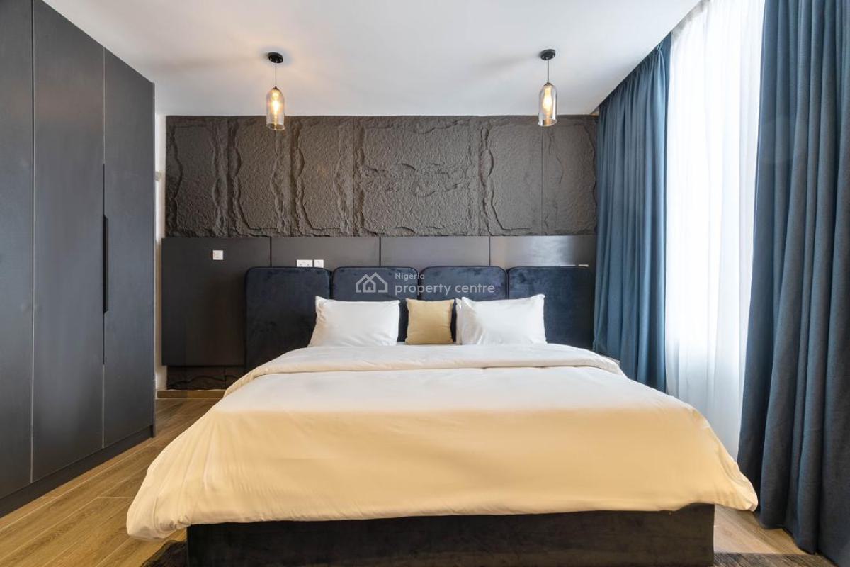 Luxury Two Bedroom with Ps5 and Rooftop Pool, Lekki Phase 1, Lekki, Lagos, Flat / Apartment Short Let