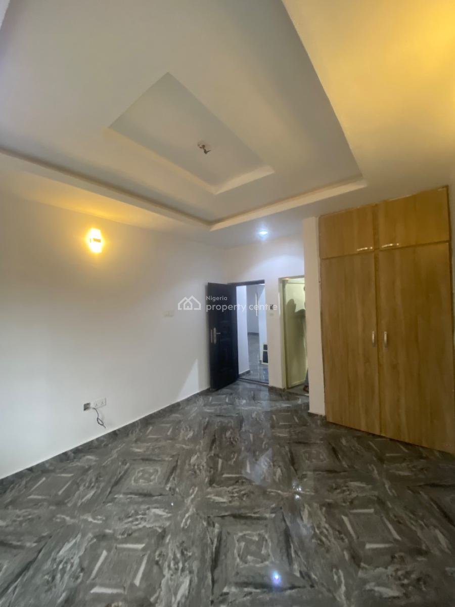 Brand New Two Bedroom Apartment, After Blenco Supermarket Sangotedo, Ajah, Lagos, Flat / Apartment for Rent