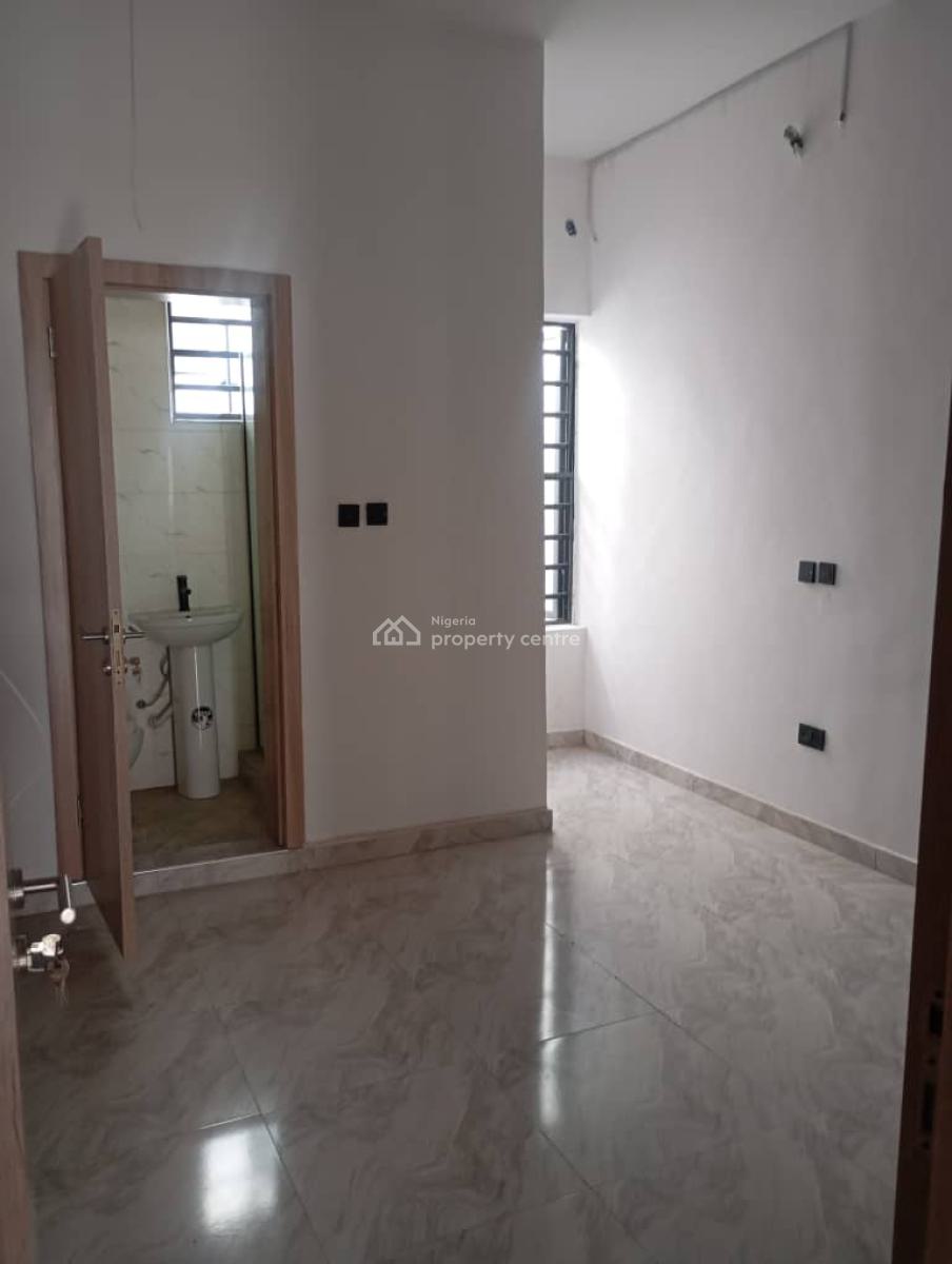 3 Bedroom Terrace Duplex, General Paint Abraham Adesanya Estate, Ajah, Lagos, Terraced Duplex for Rent