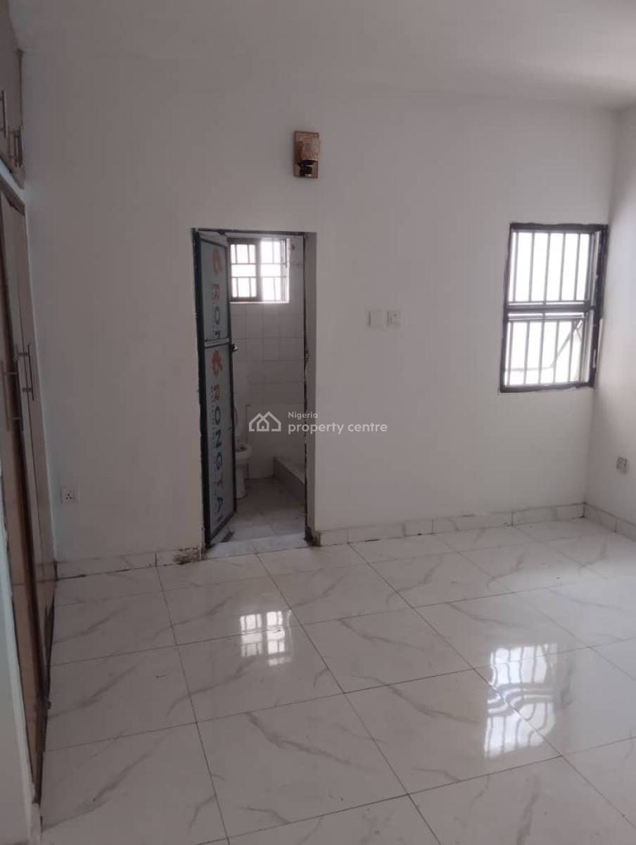 a Very Good Spacious 3bedroom Flat, Utako District Abuja, Utako, Abuja, Flat / Apartment for Rent
