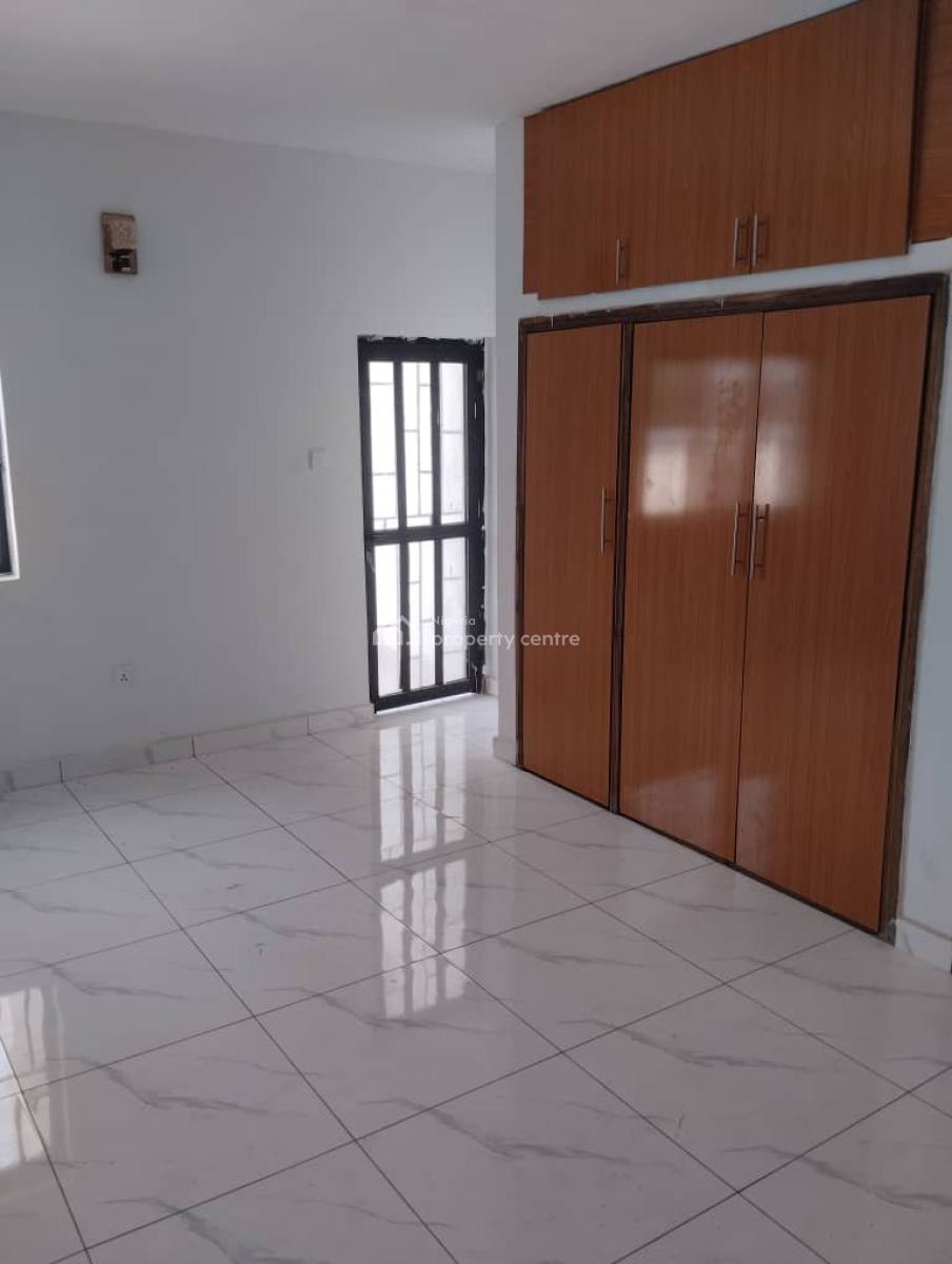 a Very Good Spacious 3bedroom Flat, Utako District Abuja, Utako, Abuja, Flat / Apartment for Rent