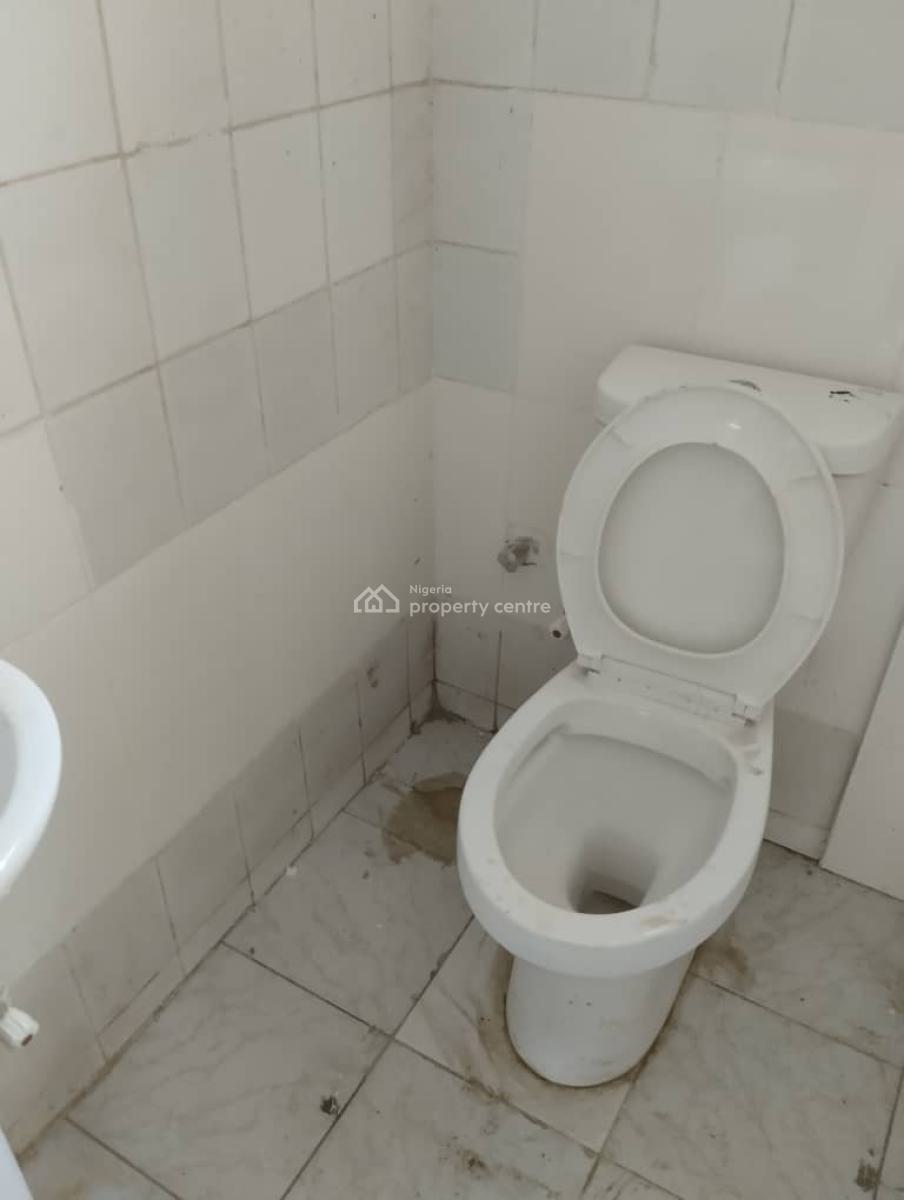 a Very Good Spacious 3bedroom Flat, Utako District Abuja, Utako, Abuja, Flat / Apartment for Rent