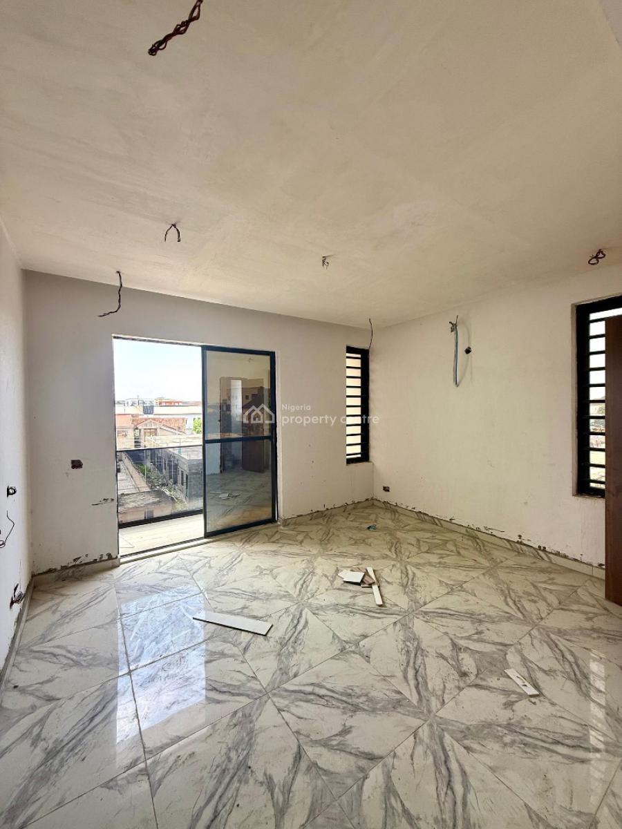 Spacious 2 Bedroom Apartment, Ologolo, Lekki, Lagos, Flat / Apartment for Sale