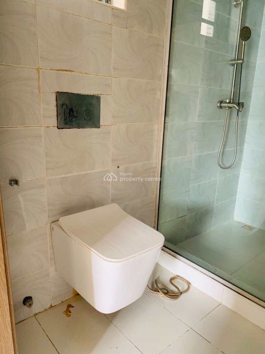 Spacious 5 Bedroom Fully Detached Duplex with Bq, Chevron, Lekki, Lagos, Detached Duplex for Sale