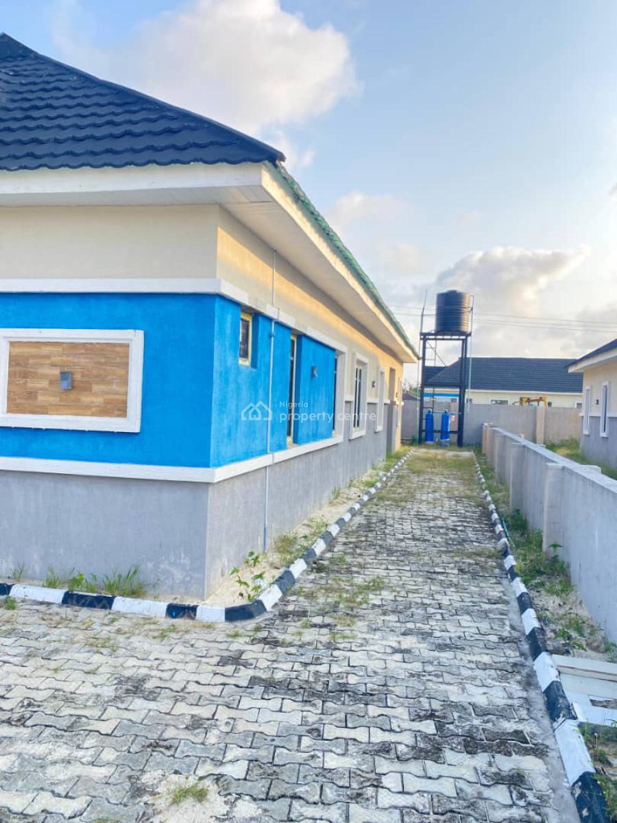 Three Bedroom Bungalow, Awoyaya, Awoyaya, Ibeju Lekki, Lagos, Detached Bungalow for Sale